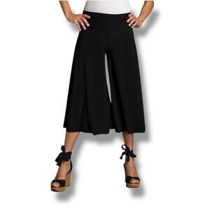 Vintage retro black velvet gauchos